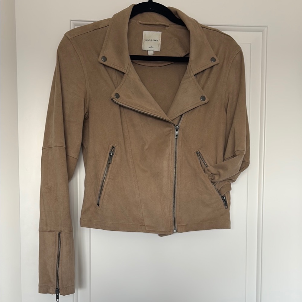 Gentle Fawn Tan Bomber Jacket with Fitted Silhouette